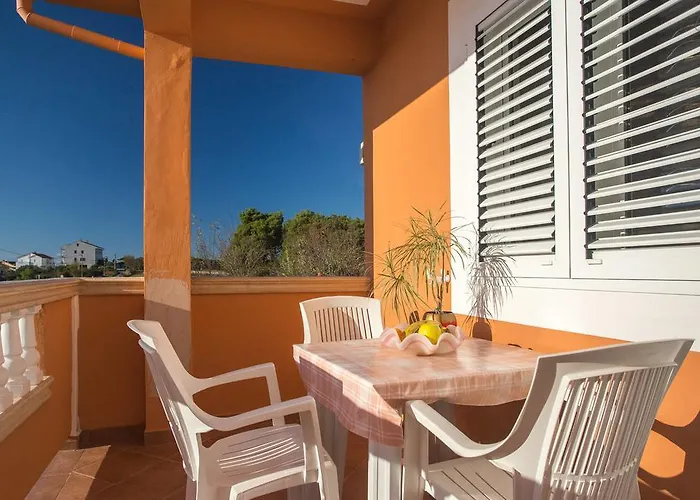 Guest house Lucia 3*